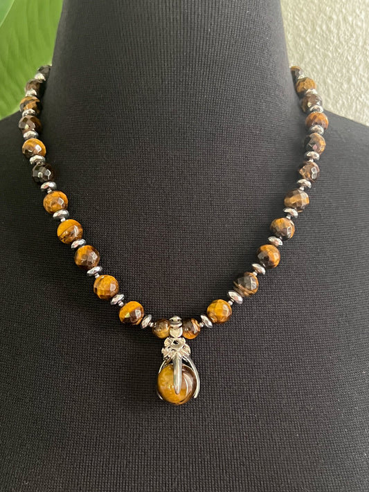 Tigers Eye Necklace with Tigers Eye Pendant