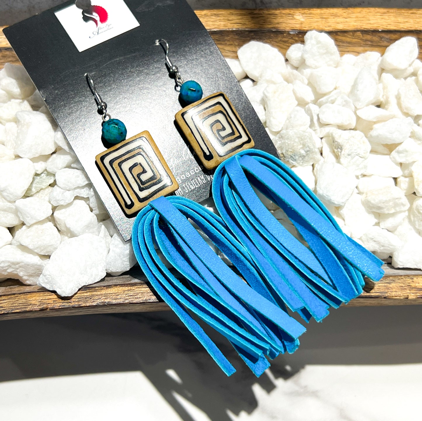 LEATHER TASSEL EARRING CLASS